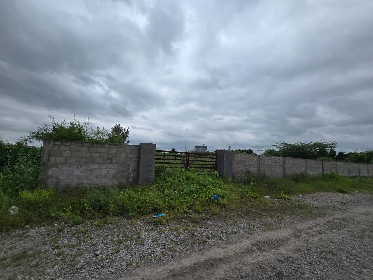 7000 Sq. Yards Open Plot image 5